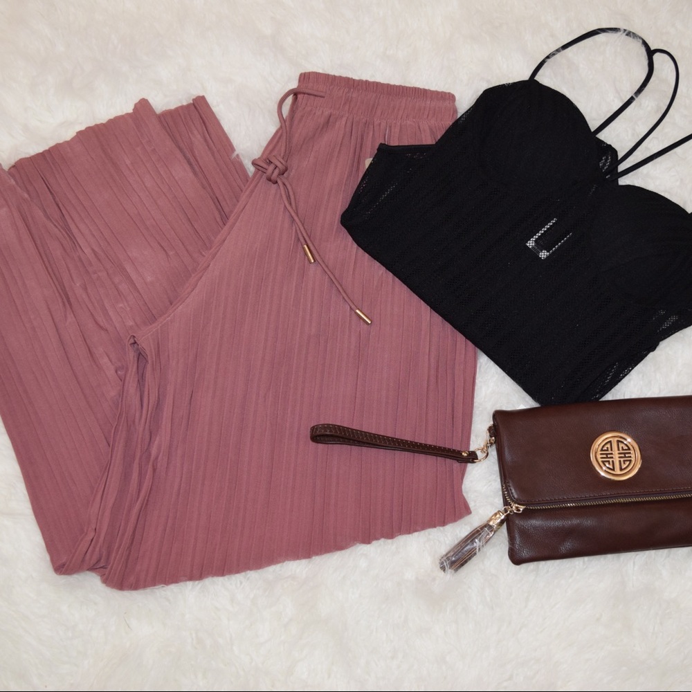 High Rise Wide Leg Pants - Picture 2 of 4